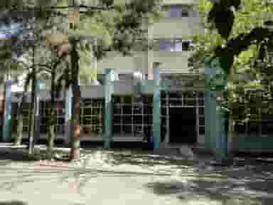 سالن غذاخوری دبیرستان ماندگار البرز در ولیعصر 