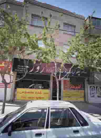 چلوکباب وغذای آماده روز در هنرور مشهد