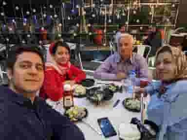 رستوران فلای لند فود پارک در پرواز 