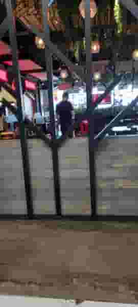 وی کافه در پاسداران 