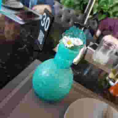 کافه رستوران روف لانژ در تهرانپارس غربی تهران