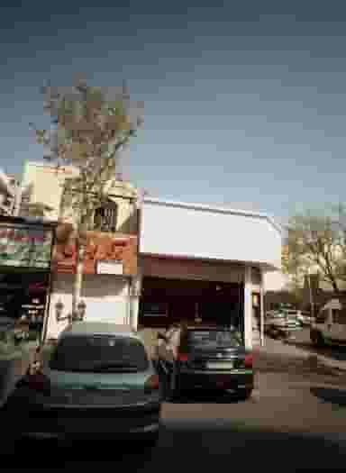 برگر زغالی در حسین آباد تهران