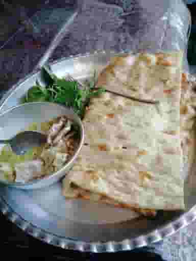 خانه بریونی اصفهان در مهران تهران