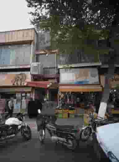 ساندویچی در طیب تهران