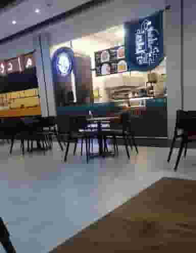 کافه شمرون بام لند نیایش در جنت آباد مرکزی تهران