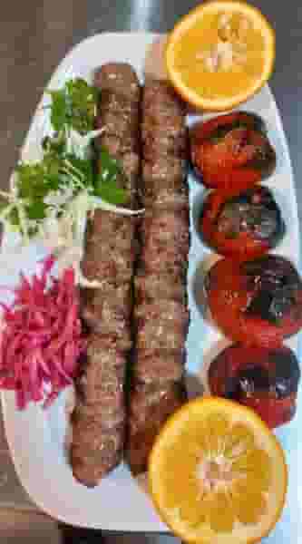 رستوران عمو عیسی در حیدرآباد کرج