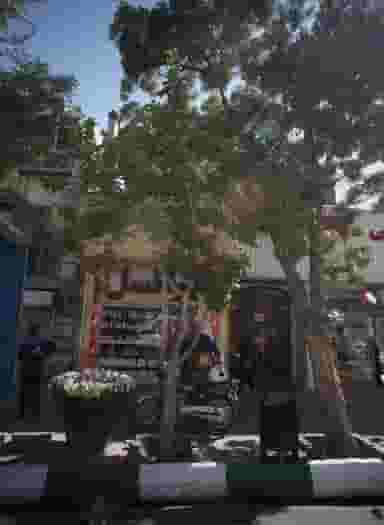 خدمات ارتباطی ایرانسل در شهید هاشمی نژاد مشهد