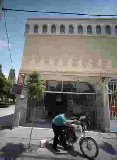 نانوایی در استاد یوسفی مشهد