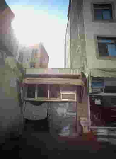 نان بربری سنتی سبوسدار در آیت الله خامنه ای مشهد