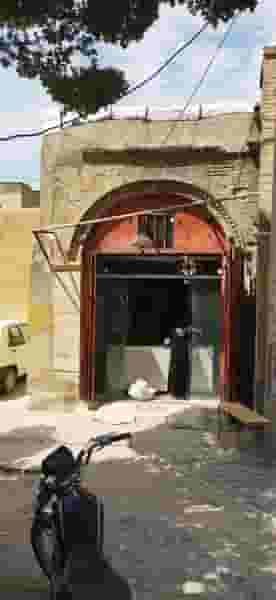 نانوایی سنگک ریگی سنتی در سنگ سیاه شیراز