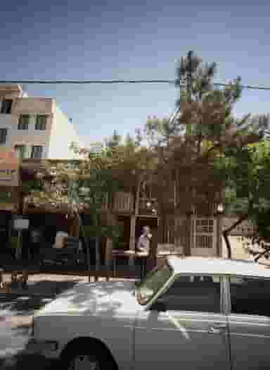 نانوایی در مشیریه تهران