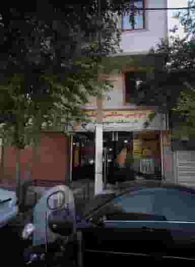 نانوایی سنگکی محله در گمرک تهران