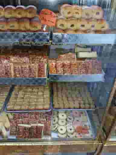 نان فانتزی رزنان در دولاب تهران