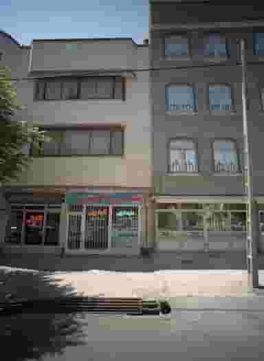 سفید شویی و اطو شویی رویال اکسپرس در سید رضی مشهد