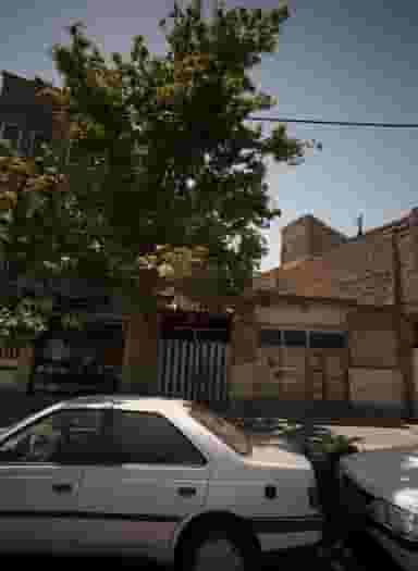 خیاط میزبان در حضرت ابوطالب مشهد