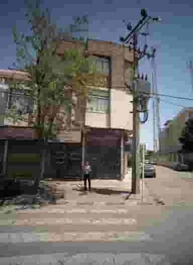 دوزندگی اتومبیل در رسالت مشهد