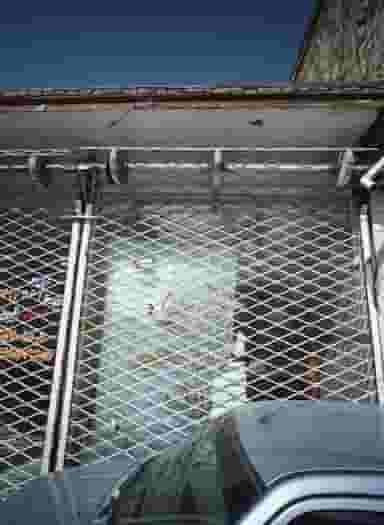 خرازی و لوازم التحریر ژاله در شهید قربانی مشهد