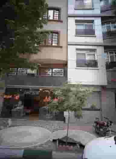 گالری فرش نور محمدی در ده دی مشهد