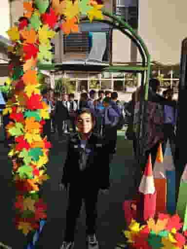 دبستان پسرانه راه رشد در دریا تهران