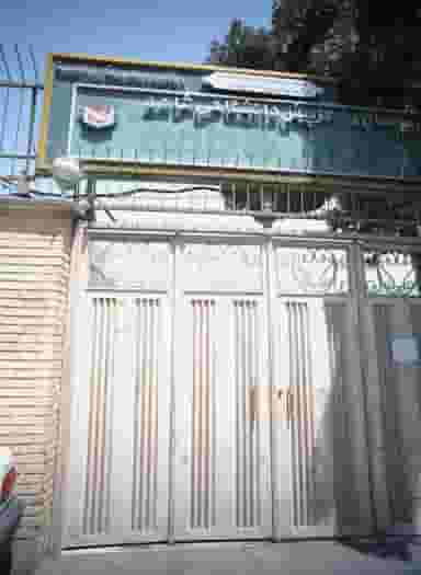 دبیرستان و مرکز پیش دانشگاهی شاهد در منصوریه منگل تهران