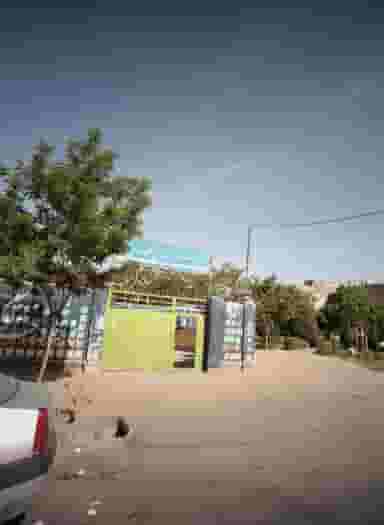 دبیرستان شهدای گلدوزان در شفا مشهد