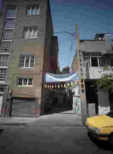 دبیرستان پسرانه مهر ولایت در دانشگاه تهران تهران