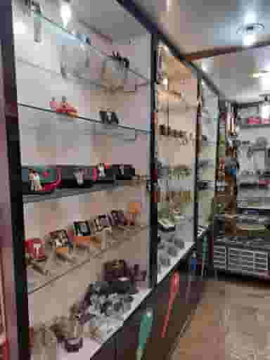 خدمات قفل و کلید و ریموت در هفت حوض تهران