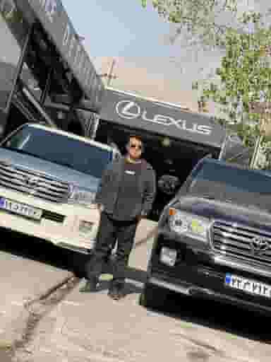 مجتمع خدمات خودرویی اوکا در آسمان تهران