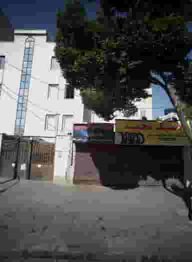 خدمات شیشه و قفل اتومبیل شاکری در کیانشهر شمالی تهران