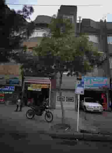 فروشگاه لوازم اسپرت اتومبیل در هنرور مشهد