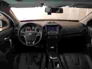 نمایندگی ۱۰۱۱ ام جی در چیتگر شمالی تهران