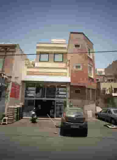 فروشگاه رینگ و لاستیک برادران محمودی میدان حر تهران