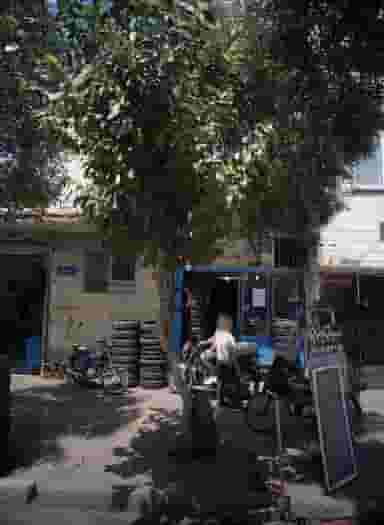 فرئشگاه رینگ و لاستیک در مطهری تهران