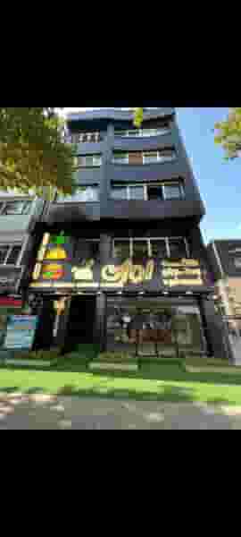 کافه رستوران اوژن در صاحب الزمان لاهیجان