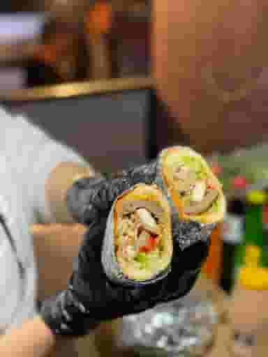 برگر زغالی تخصصی دهه شصتی در شاهاندشت آمل