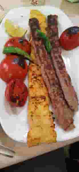 چلوکبابی حاج علی در بازار تبریز