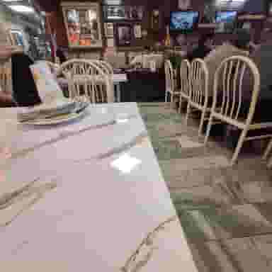 چلو کبابی قرآنی در بازار تبریز