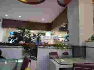 رستوران فست فود ققنوس شهرک پامچال سمنان