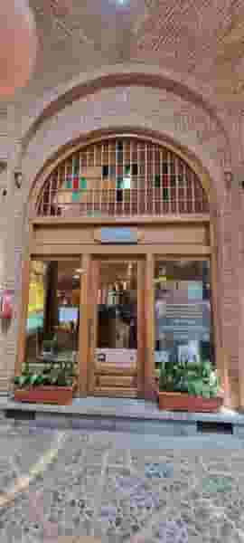 کافه رستوران سنتی سعدالسلطنه در بازار قزوین قزوین