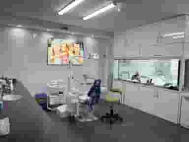 دکتر امیر مرادی متخصص ارتودنسی اسلام‌شهر