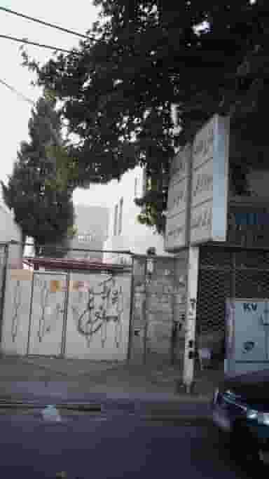 داروخانه دکتر ظفر در فاز ۱ اندیشه شهریار