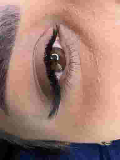 مرکز تخصصی اکستنشن مژه رعنا پورمند در چهارراه سعدی زنجان