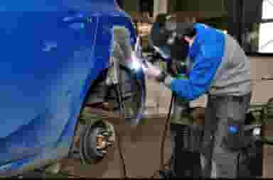 جوشکاری ماشین در زور آباد کرمان