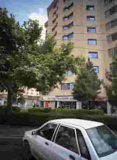 آجیل و خشکبار بیرجند در هنرستان مشهد