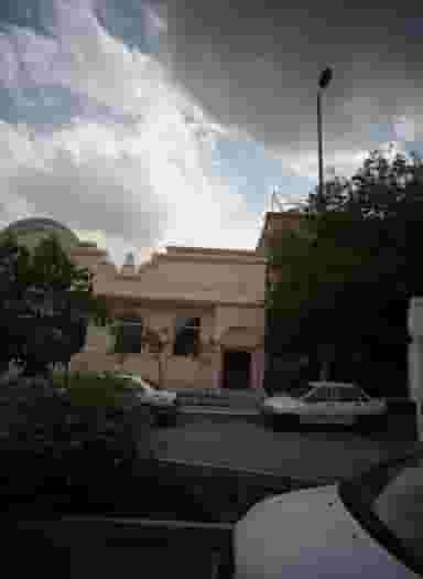 آجیل و خشکبار زعفران در هنرستان مشهد