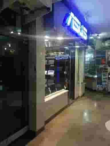 پاساژ کامپیوتر گوهر در بازار رشت