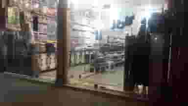 پارچه سرای گلریز در رده مشهد