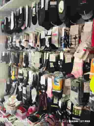 خرازی ، لوازم التحریر و لوازم آرایشی پرستو در کارمندان اول مشهد