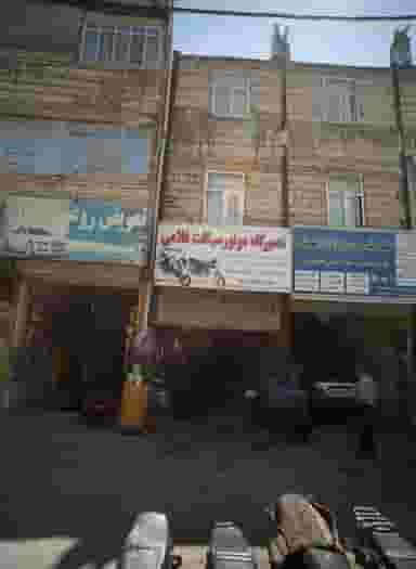 تعمیرگاه موتور سیکلت غلامی در شهید قربانی مشهد