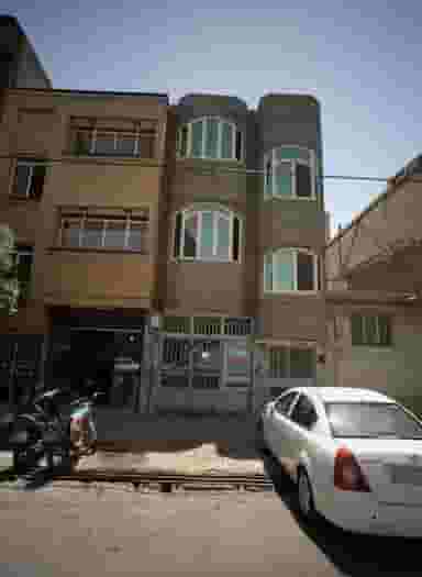 تعمیرگاه موتور سیکلت حمید شهرک بهارستان مشهد